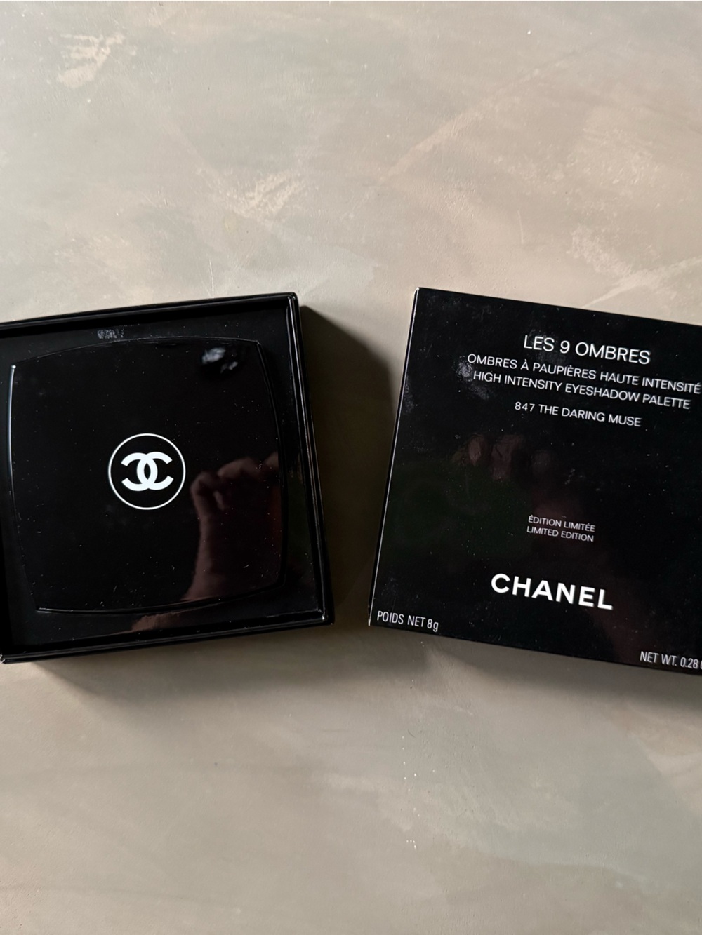 CHANEL Les 9 Ombres High Intensity Eyeshadow Palette - 847 The Daring Muse - Picture 2 of 4